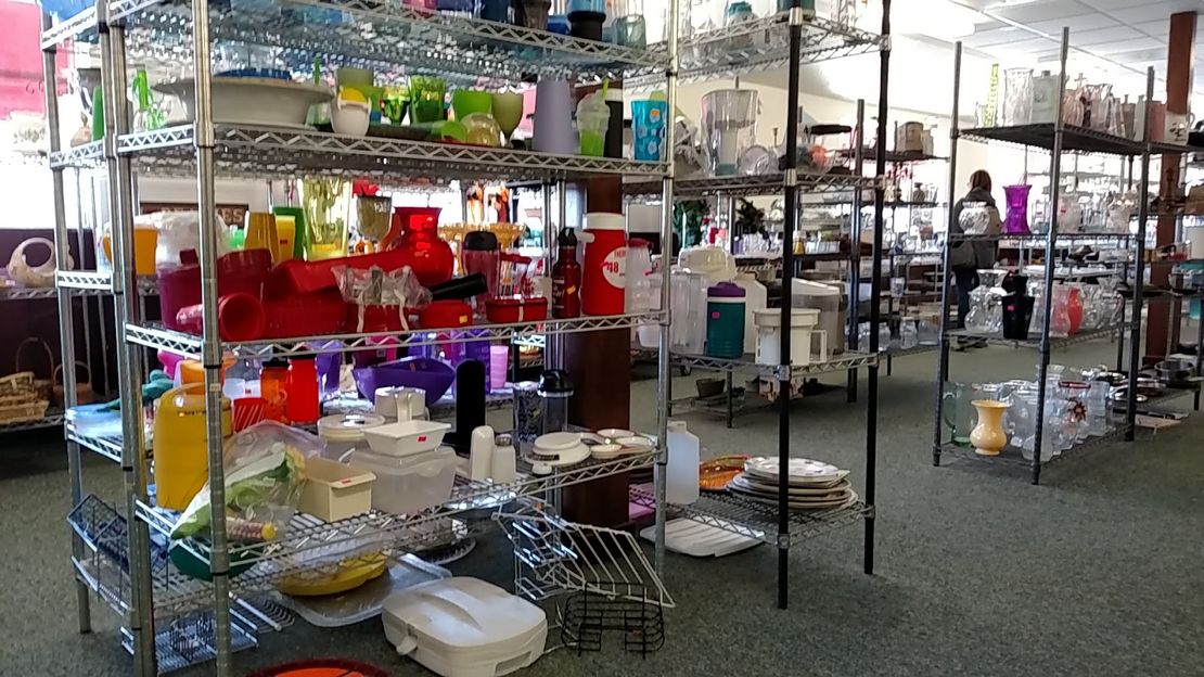 Hospice Thrift Store Angels Camp, CA Shopping on Hwy 49